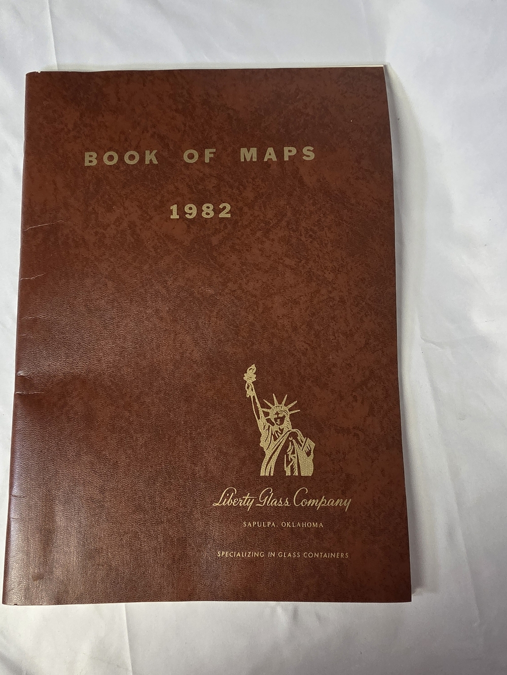 Rand McNally‎ Book of Maps 1982 by Liberty Glass Company - Brown Cover